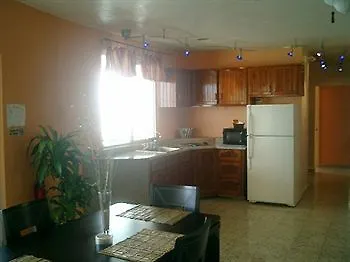 호텔 Lemontree Oceanfront Cottages 린콘